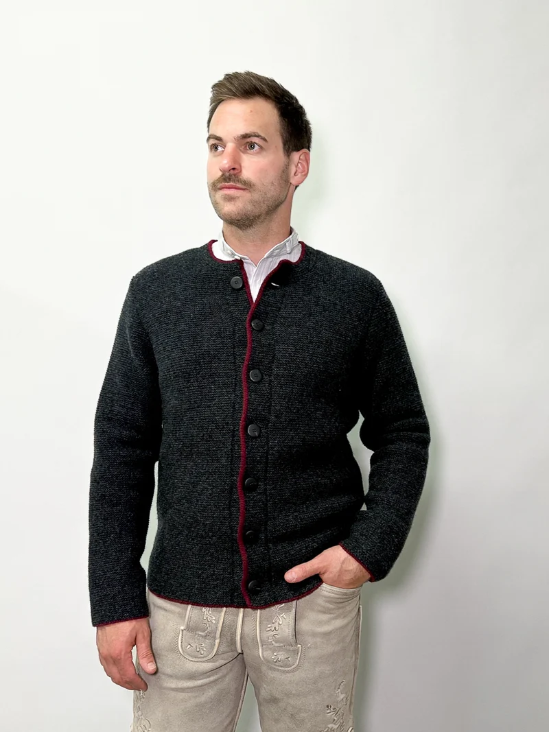 Almliebe Strickjacke Eberhard Graphit Bordeaux