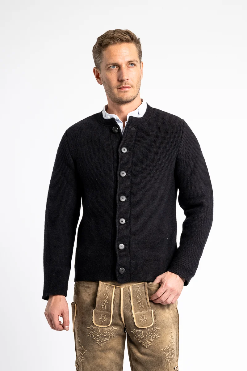 Astrifa Strickjacke Eugen Schwarz