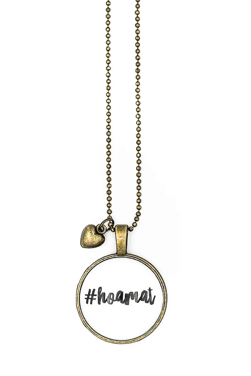 handg'macht mit Liebe Kette hoamat