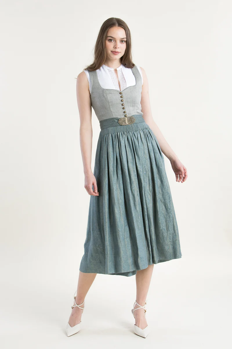 Gottseidank Dirndl Hedi cloud blue blautanne