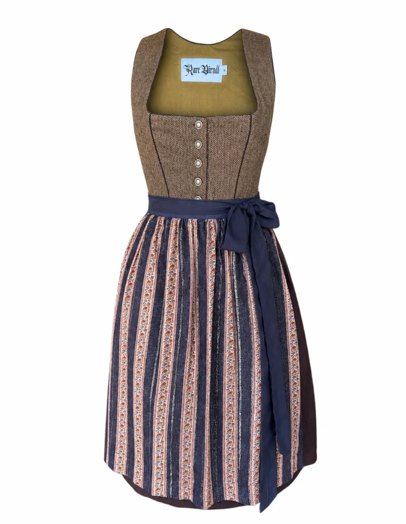 Kaffeehaus Dirndl