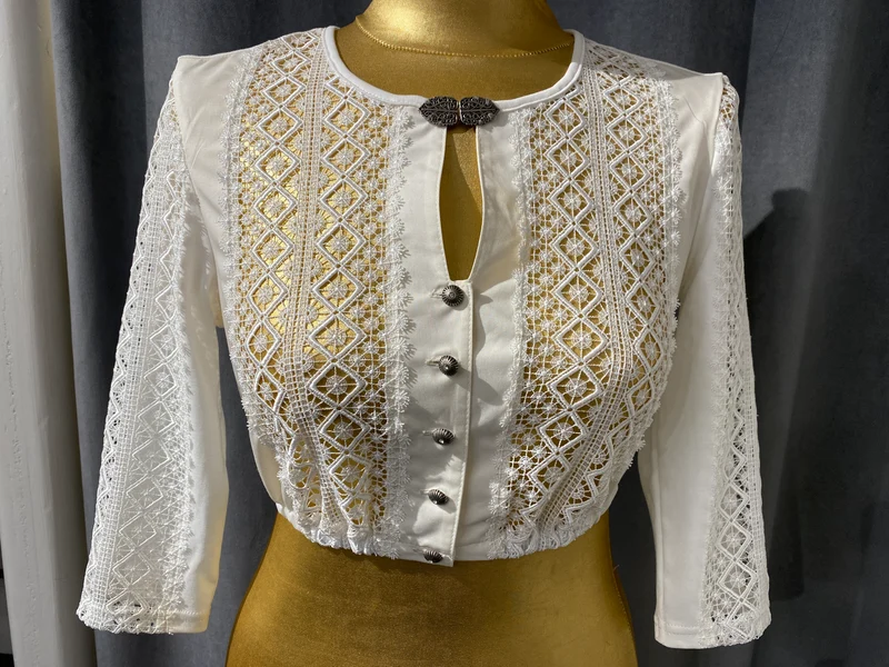 Stoiber Trachten Dirndlbluse Wendy beige