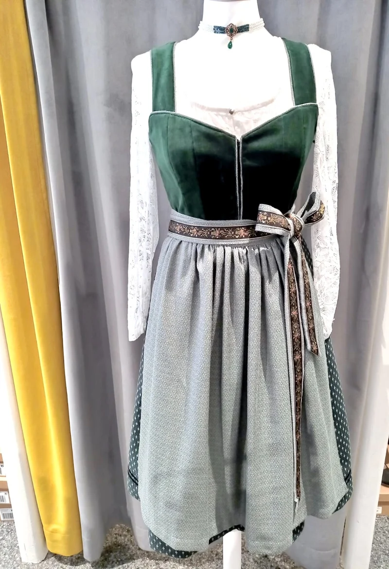 Samtdirndl Anno Domini Liliane 70cm seegrün