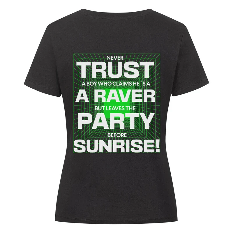 "Never trust a boy" enges Techno Shirt (Backprint)