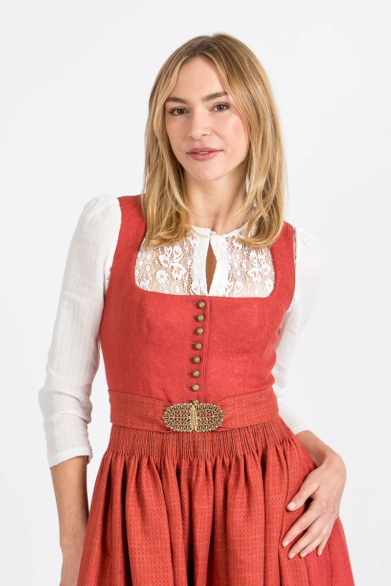 Gottseidank Dirndlbluse Anastasia eierschale