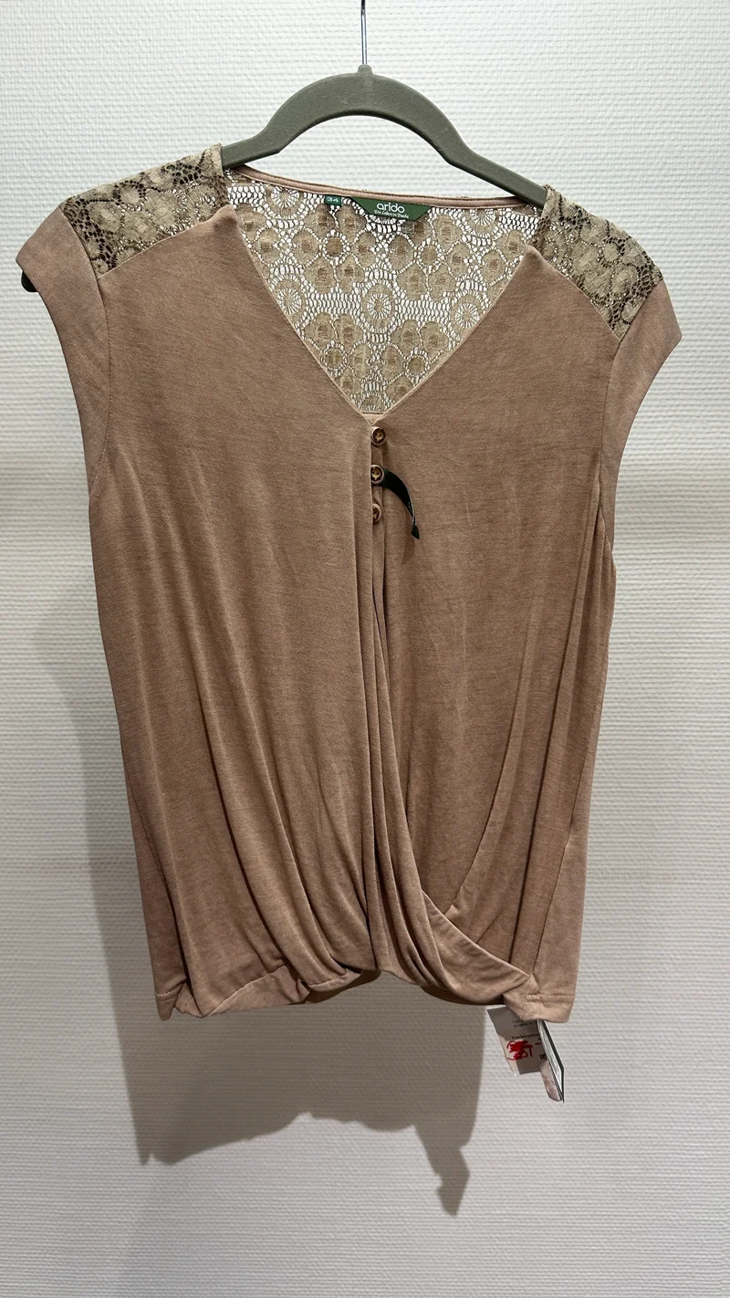Shirt mit Spitze Arido beige