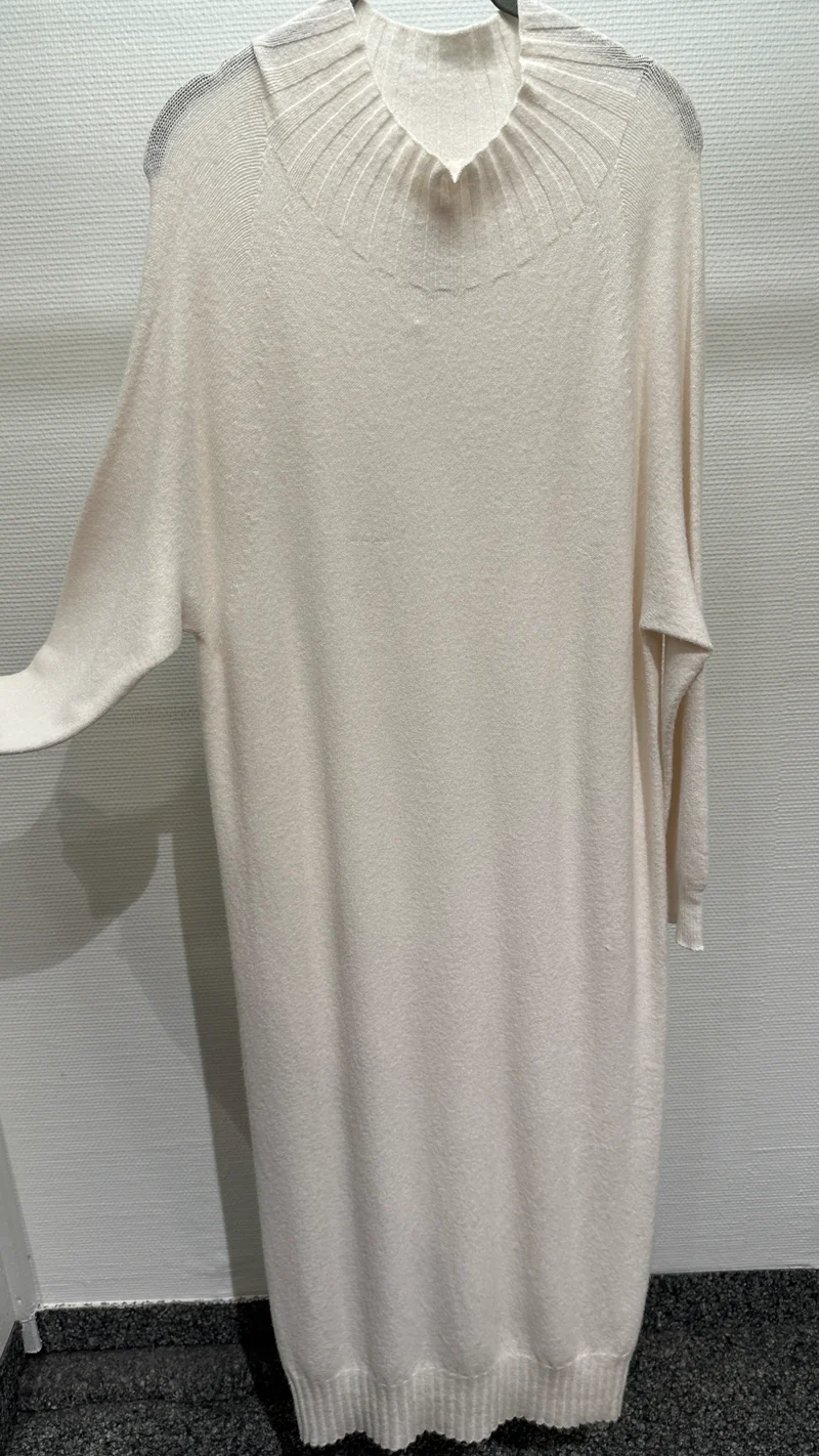 Kleid Strick V Milano creme
