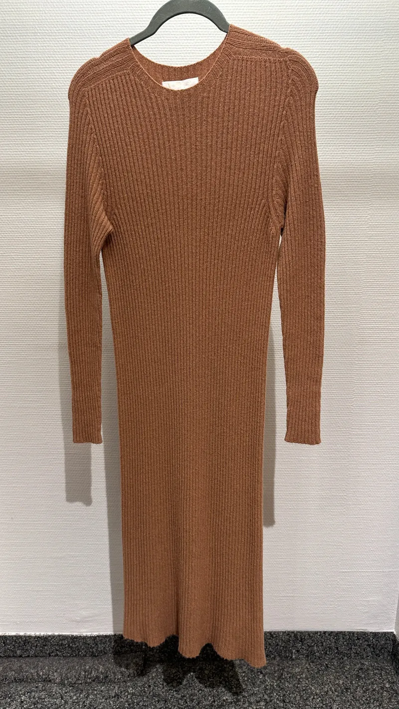 Kleid Strick V Milano hellbraun/konjac
