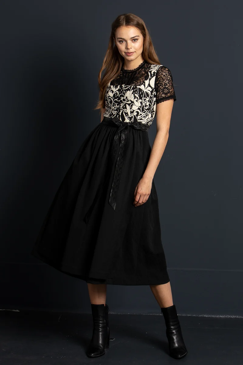 Almliebe Dirndl Weinzelt Zenzi schwarz