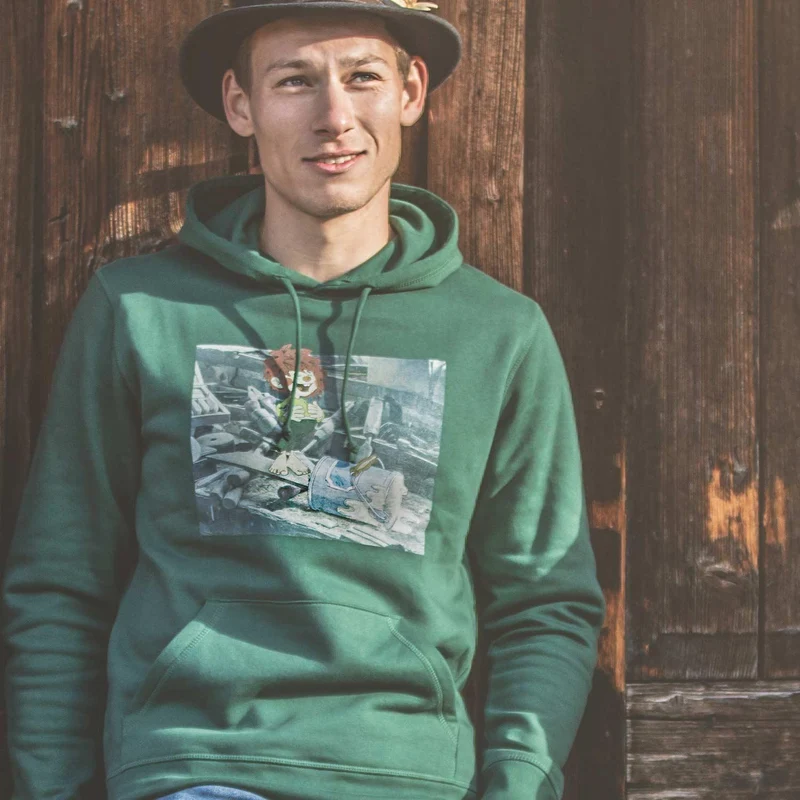 ®Pumuckl Pullover Unisex "Werkstatt"