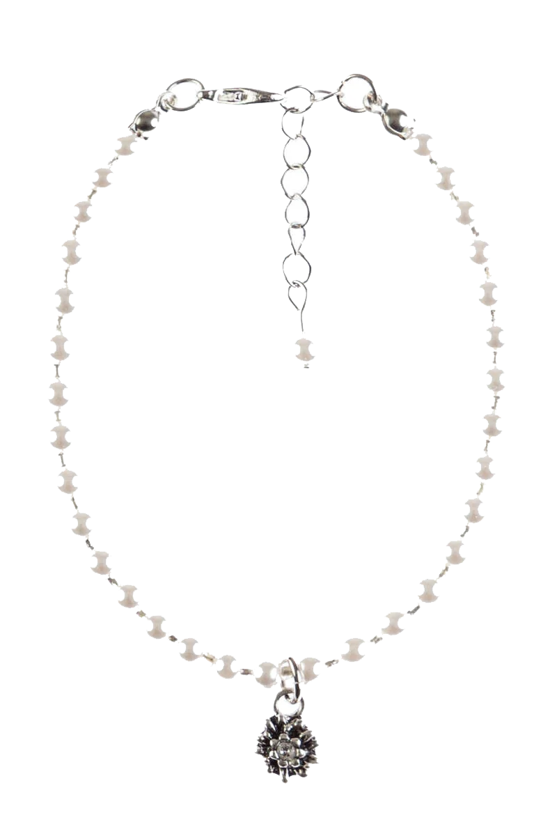 Damen Armband mit Perlen und Edelweiß-Anhänger